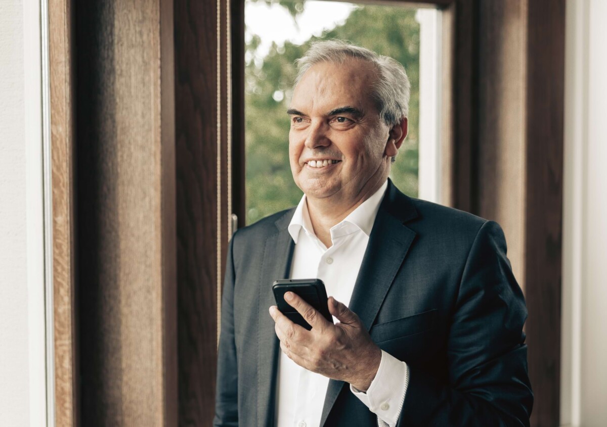 Prof. Dr. Ulrich Schnelle