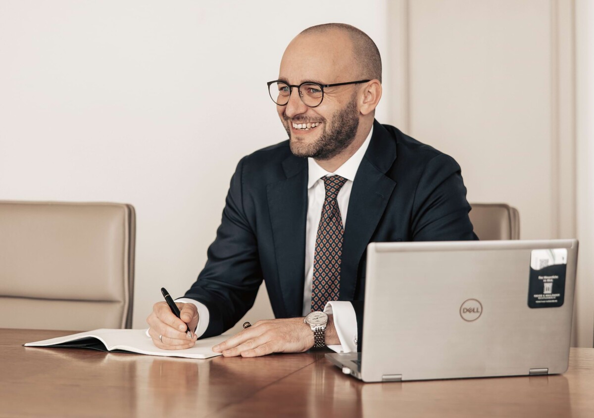 Dr. Sebastian Vollmer