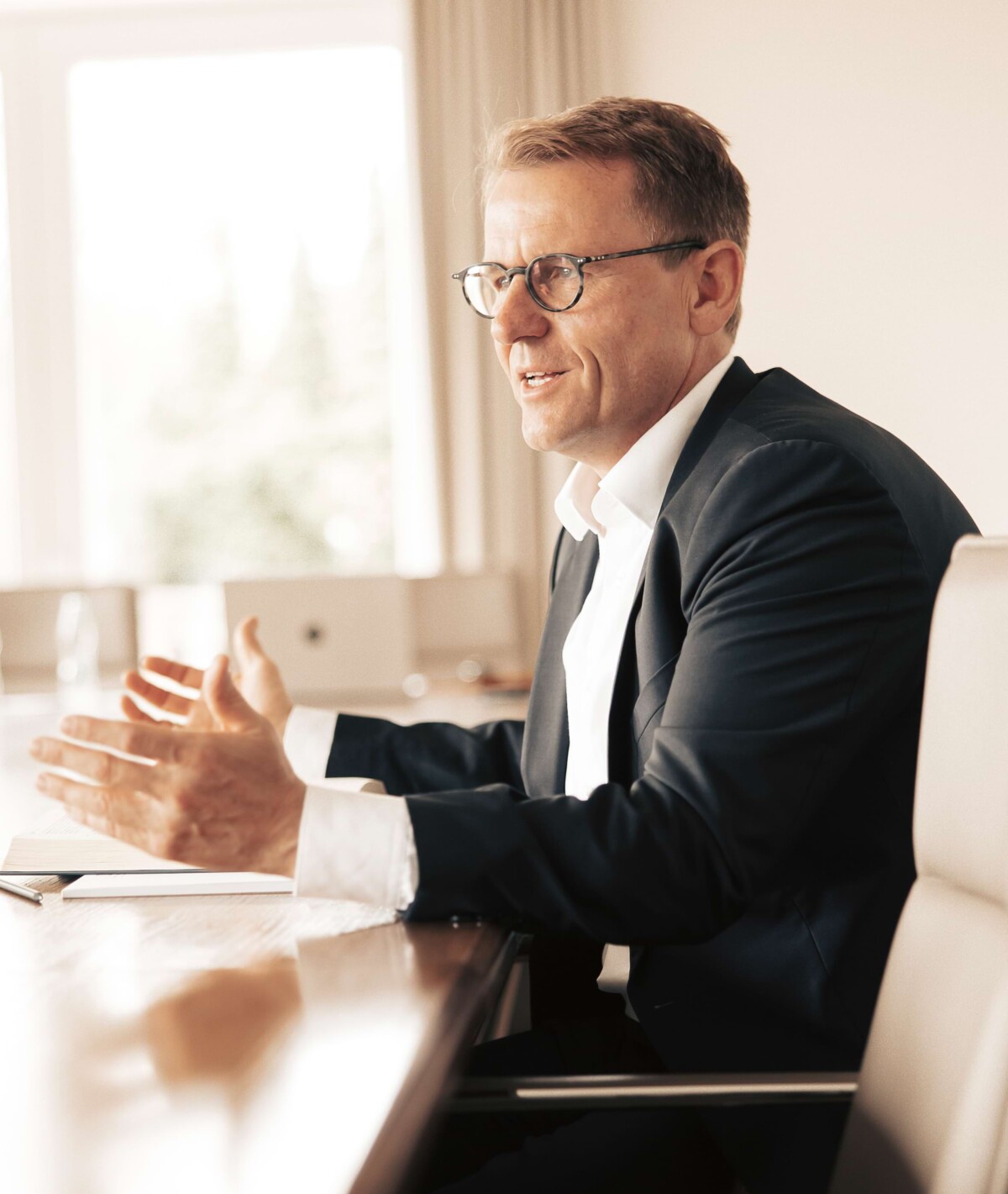 Dr. Hans-Georg Kauffeld