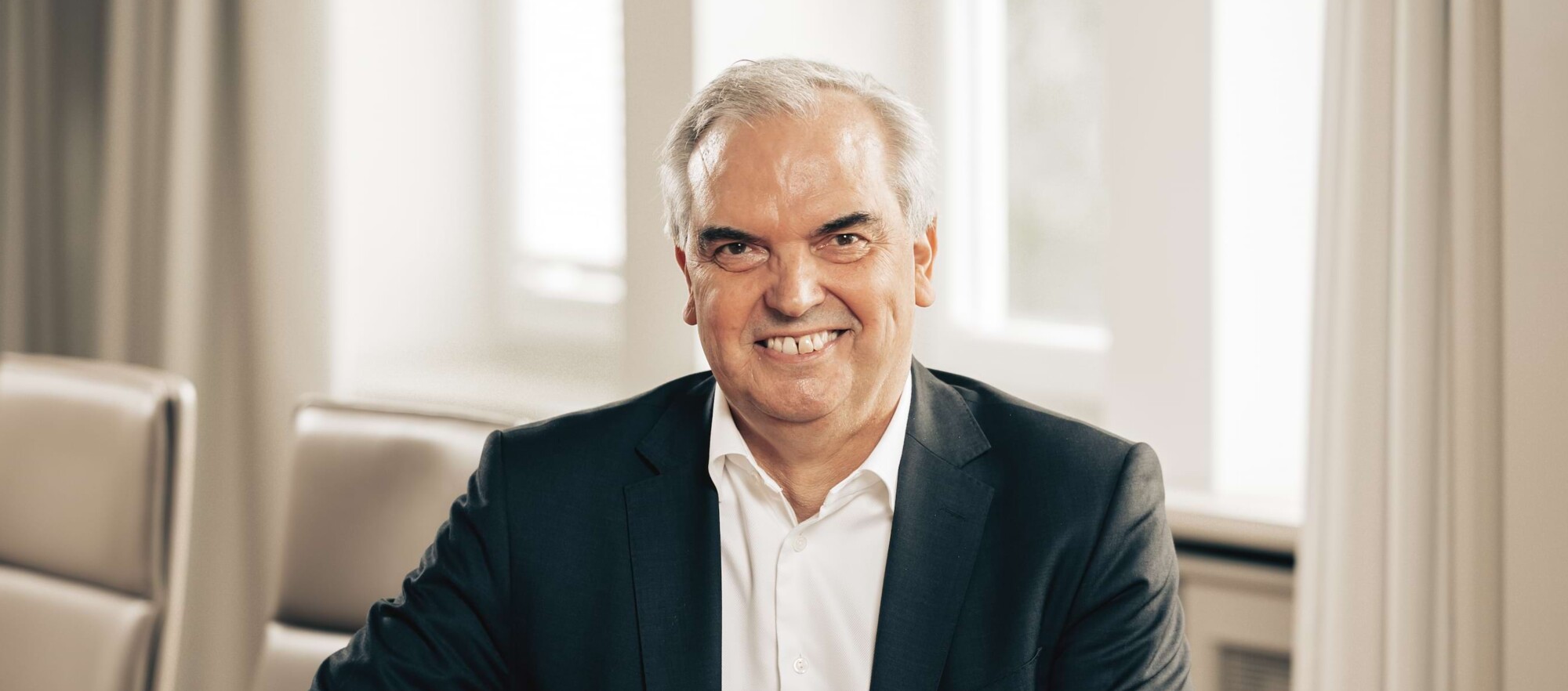 Prof. Dr. Ulrich Schnelle